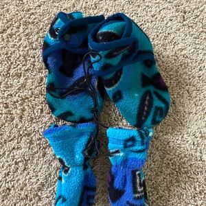 Baby Patagonia Booties and Mitt